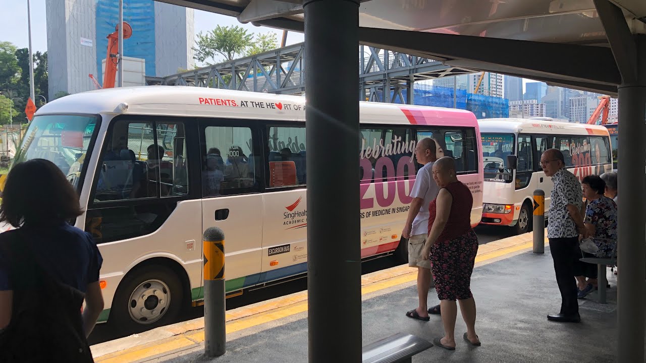 Mitsubishi Rosa BE641JRMDEE PC8841G On SGH Campus Shuttle Blue Route Mitsubishi Rosa BE641JRMDEE PC8841G On SGH Campus Shuttle Blue Route