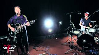 Rogue Wave - &quot;California Bride&quot; (Live at WFUV)