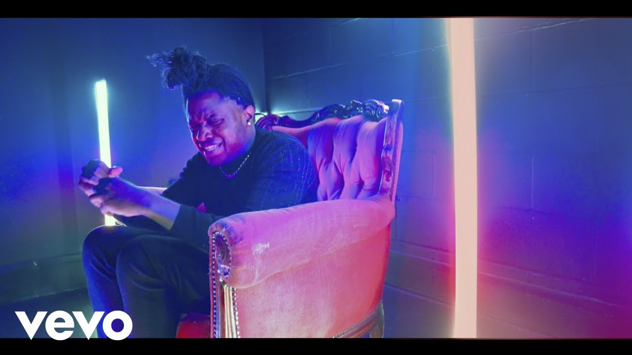 Watch Braintear Spookie - Gold (Official Video) on YouTube Watch Braintear Spookie - Gold (Official Video) on YouTube