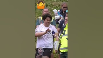 they all fight to get the cheese roll #shortvideo #cheese #short #shorts