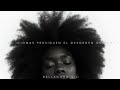 Luis Garcia Montero - Los idiomas persiguen el desorden que soy (feat. Belladona Gil)