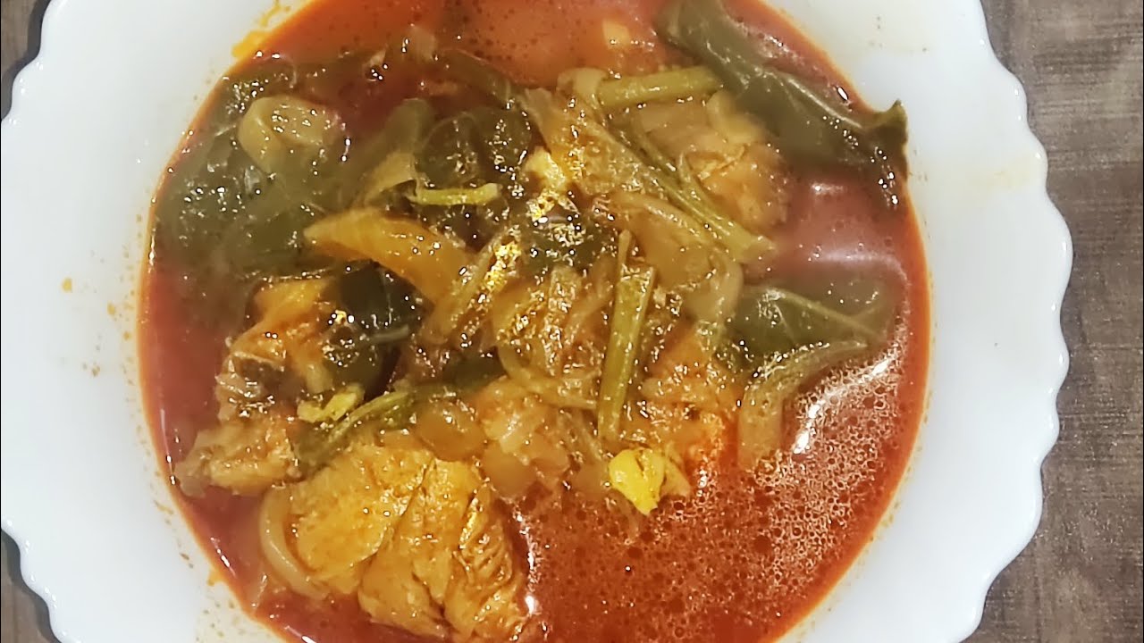 kashmir style chicken with saag(collard greens). easy recipe. YouTube