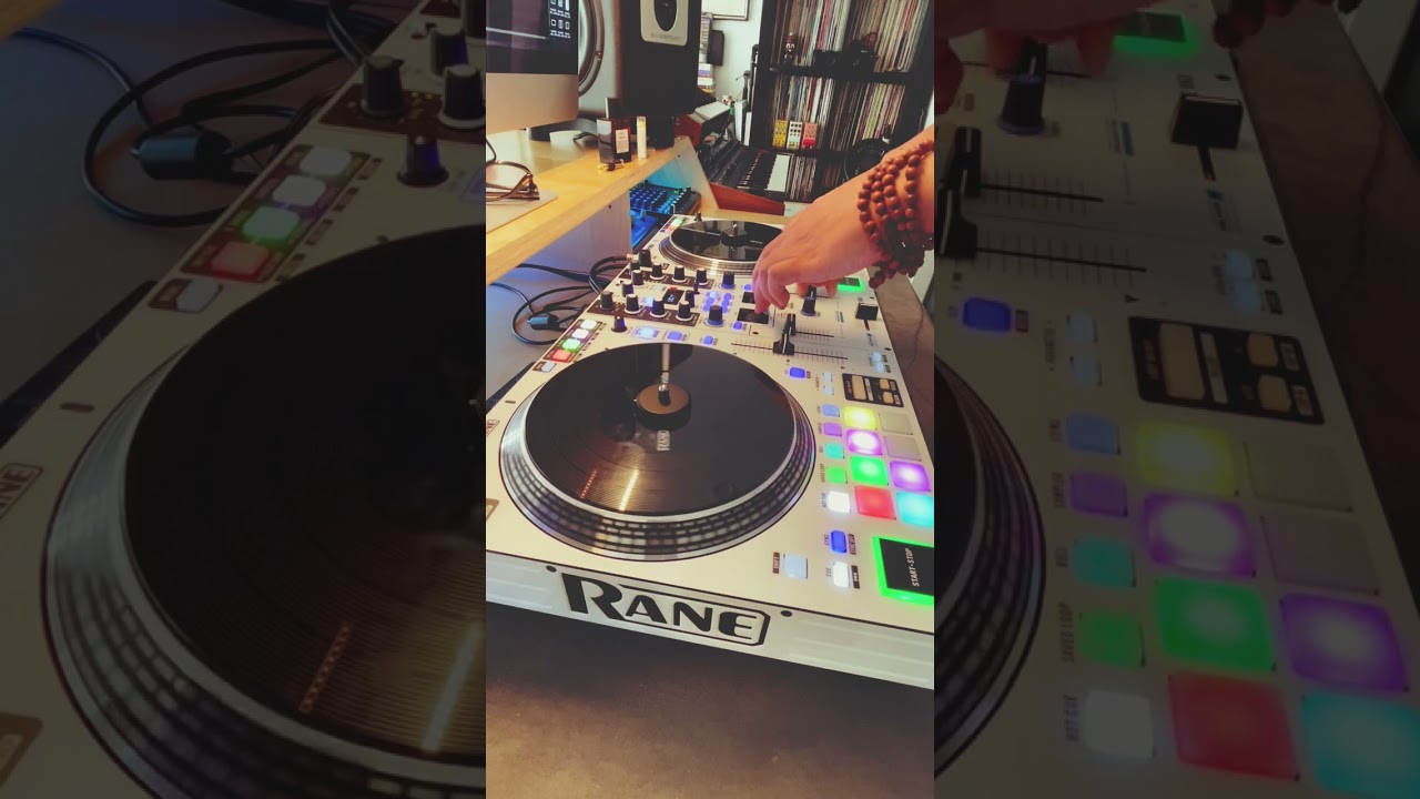 Drake x N.W.A Live Blend on the Rane One MKII 🔊