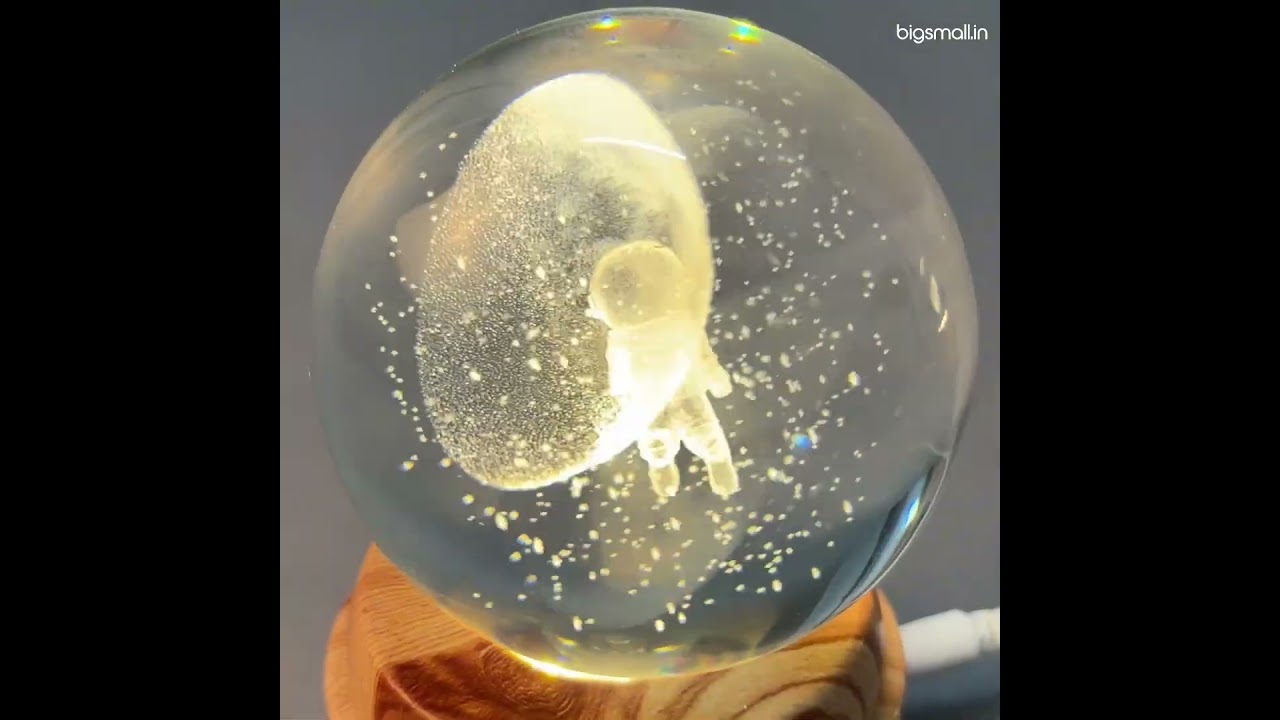 Spinning Astro Crystal Lamp
