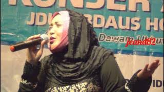 SUAMI YANG KEJAM~EVI TAMALA KONSER AMAL HONGKONG (JEAND82)