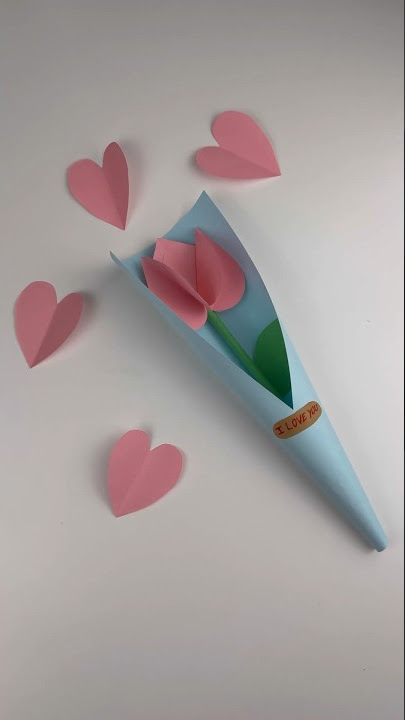 Tulip Bouquet / Buquê de tulipa 🌷 #flowers #papercraft #cutegiftideas #aesthetic #giftsideas #diy