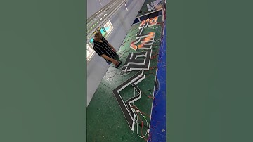 A unique sign that attracts more customers to your store #signagedesign #signage #ledneon