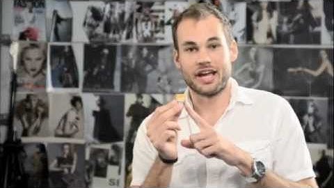 Lee Morris Clip: Demo of Eye-Fi