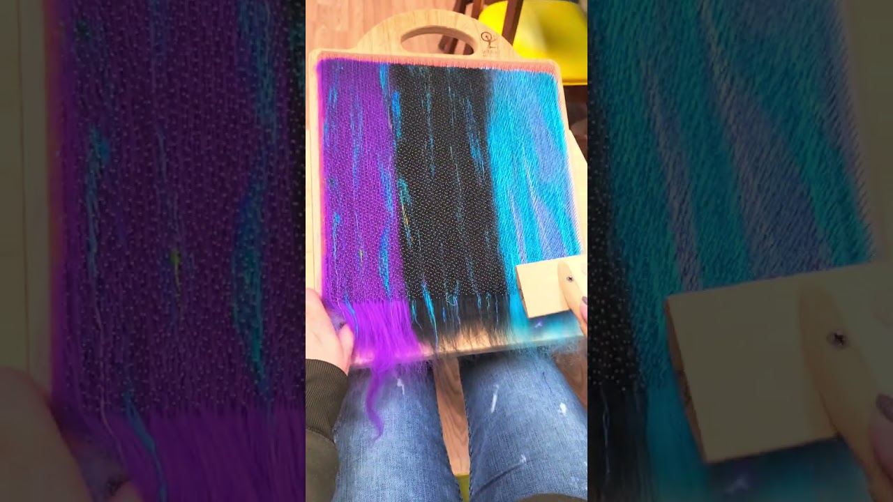 How To : Use a Blending Board to Create Rolags for Spinning!