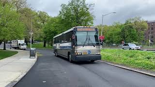 MTA Bus Company 2005-07 MCI D4500CL Commuter Coach 3270 on Route BxM2 Express