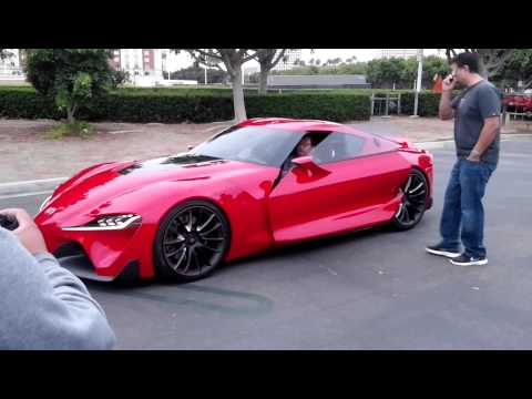 toyota-ft-1-being-unloaded-at-irvine-cars-&-coffee