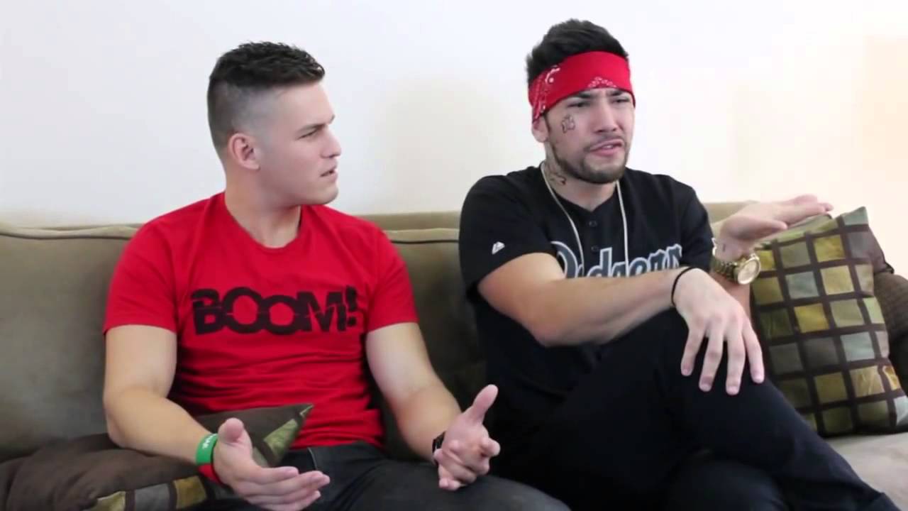 Living With A Gay Cholo Living With A Gay Cholo