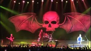 Avenged Sevenfold  - Critical Acclaim -  Live Paris Zenith 2013
