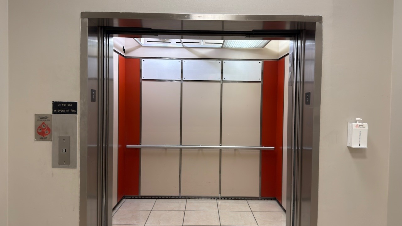 Innovated Montgomery Hydraulic Elevator @ Macy's Altamonte Mall, Altamonte Springs, Florida