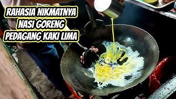 CARA PEDAGANG KAKI LIMA MEMBUAT NASI GORENG ENAK