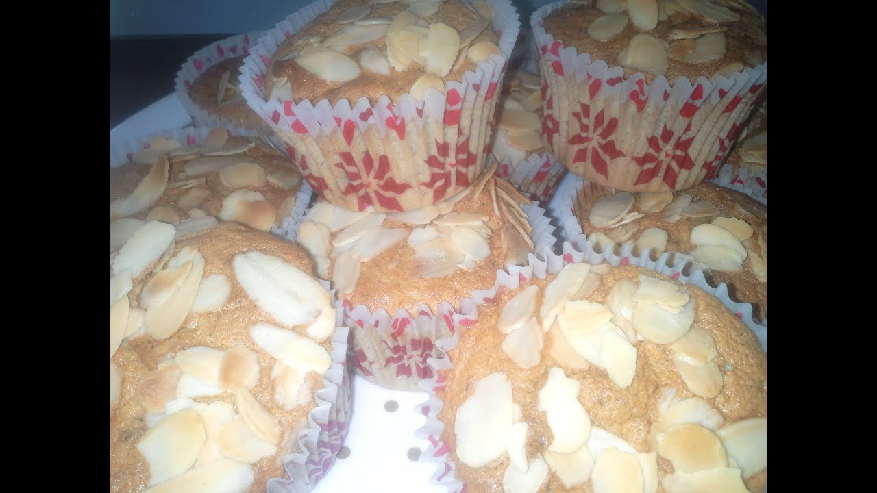Cupcake banane amande chocolatเค้กกล้วยหอมกับเมล็ดอัลมอล