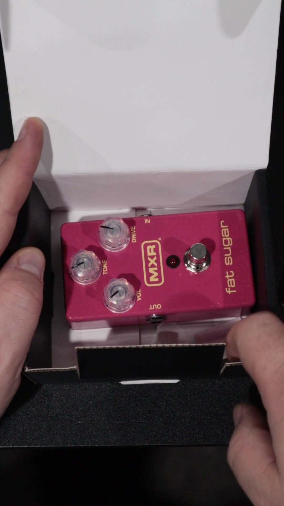 Unboxing the MXR Fat Sugar Overdrive - YouTube