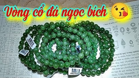Đá ngọc bích rất đẹp 😍 1.268k 1.386k 1 chiếc vòng cổ có giấy kiểm định kèm theo size 6ly 8ly
