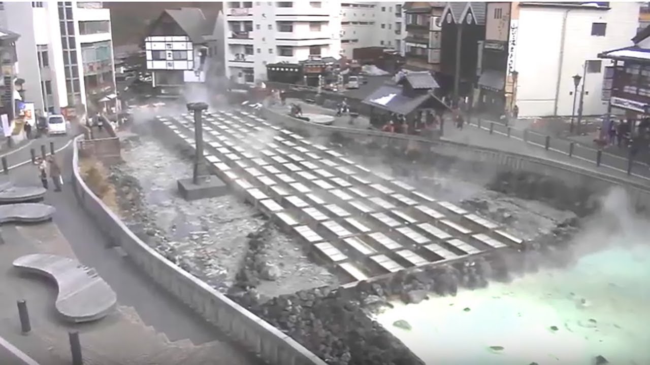 ライブ カメラ 温泉 湯西川