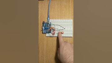 CONNECTING 7-SEGMENT DISPLAYS TO THE ARDUINO. Up or down.