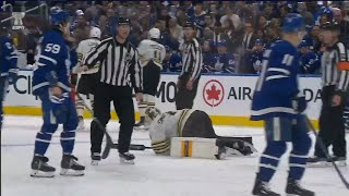 Max Domi Shoves Jeremy Swayman During Stoppage of Play