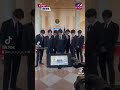 تصميم BTS في البيت الأبيض علي اغنيه خلو اللي يغير مننا 