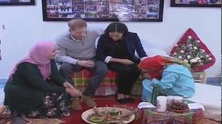 Le Prince Harry et Meghan Markle visitent un pensionnat de jeunes filles et un lycée à Asni