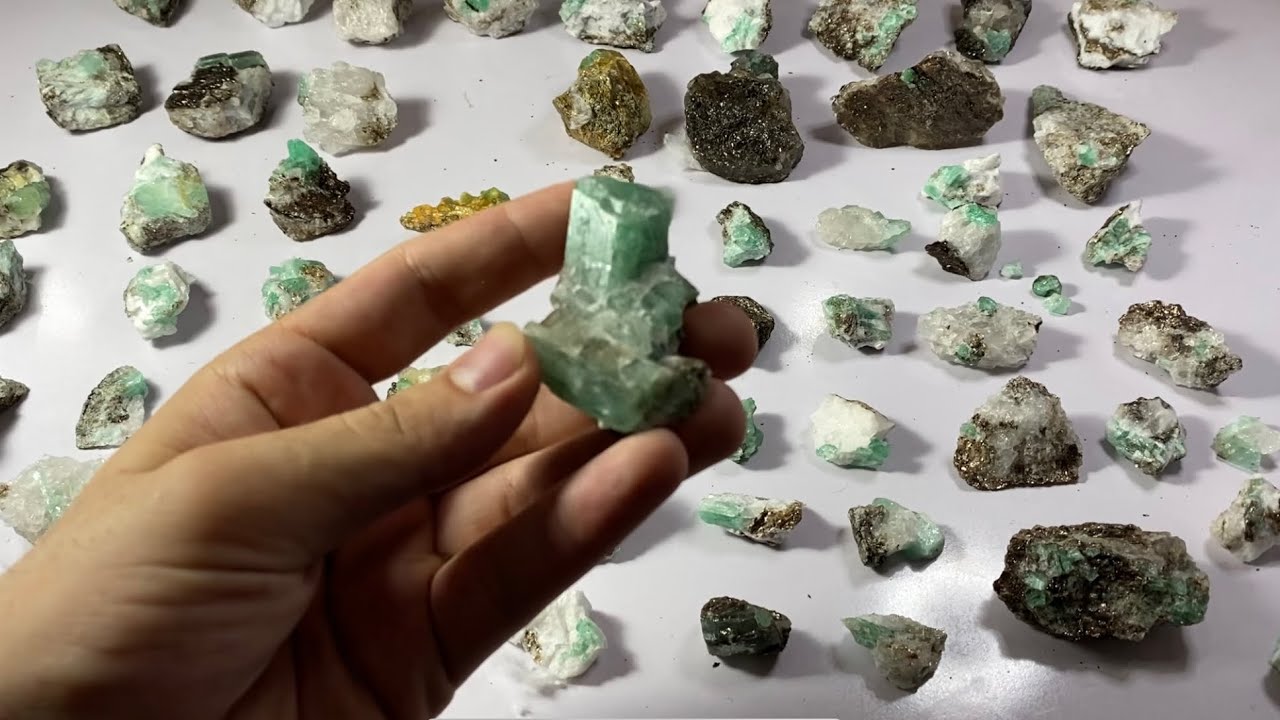 Emerald Specimens From Chatral Pakistan || EDENGEMS 