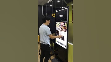 [ADT FaceID] Nhận diện khuôn mặt, giới tính để tự động thay đổi nội dung trên màn hình