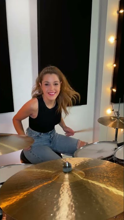 Skill mengagumkan drummer cantik #SHOTS