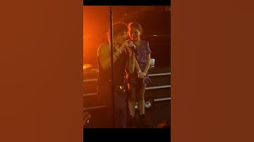 Thumbnail of Benson Boone Brings Teen on Stage — Crowd Sings in Perfect Harmony😊❤️#bensonboone #shorts