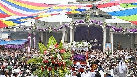 Video Tang Lễ Đức Cha Giuse Hoàng Văn Tiệm-Giáo Phận Bùi Chu 21-08-2013