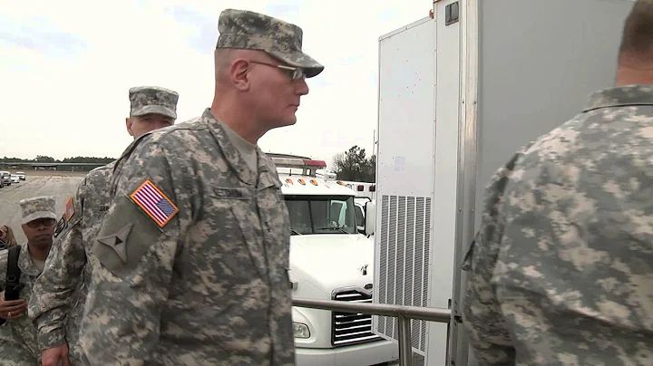 20150309-Z-WT236-001 - Gen. Grass visits Vigilant Guard 15, S.C.