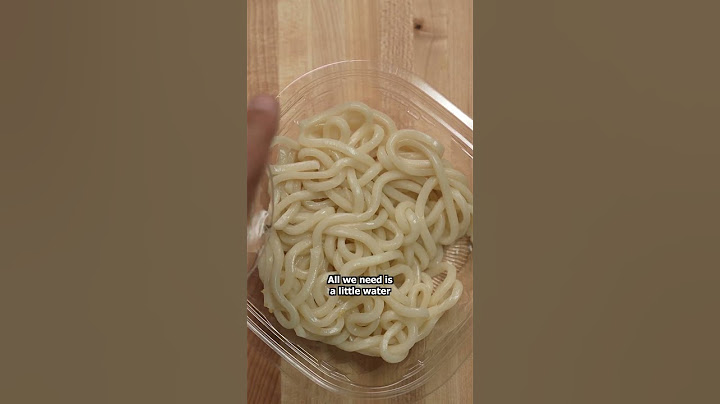 Udon at a Convenience Store