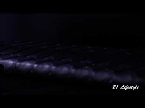 Python iPhone Cover - Original Black | 21Lifestyle Inc.