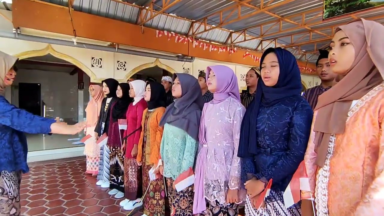 UPACARA MEMPERINGATI HARI SUMPAH PEMUDA, MIN 16 MAGETAN, MTSN 1 MAGETAN DAN MA MA'ARIF TAHUN 2022