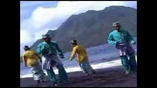 Tarian Maluku Utara- Dana Dana.flv