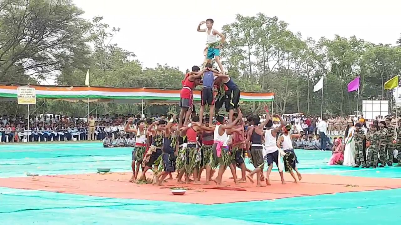   Independence Day  Nizar  Aadivasi dangi nrutya 
