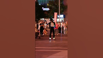 CJ Dives In: Bold, Brash, Unmissable#caijun #michaeljacksoncaijun#michael #mj #dance #moonwalk