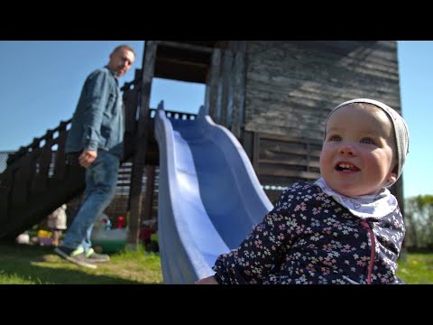 tv kanalları Schlechte Bezahlung: Wie die Landkreise Tageseltern ausnutzen | Panorama 3 | NDR