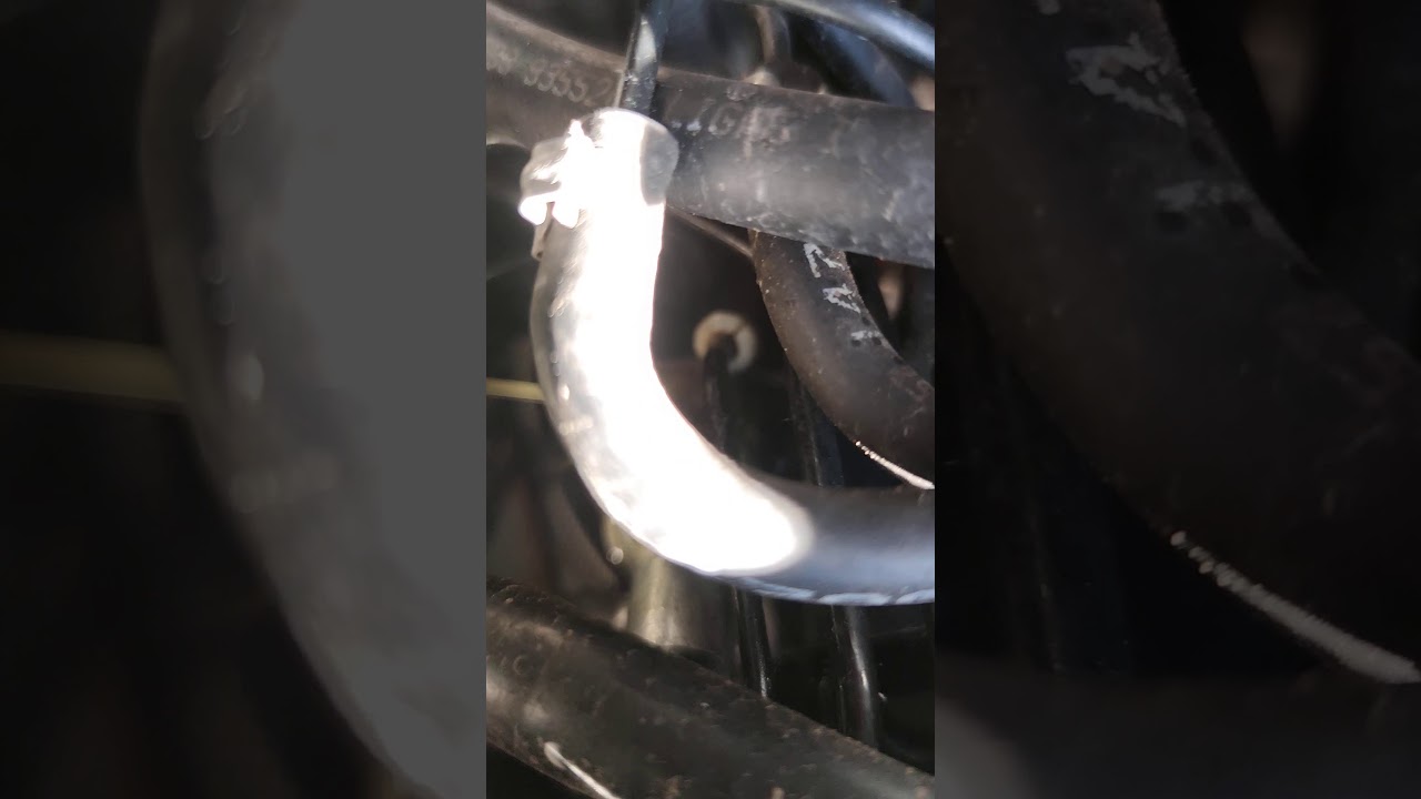 Citroën Xantia - Fuite sur clapet SC-MAC avant - YouTube