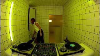 Unterwegs - Anika Kunst | HÖR - Sep 22 / 2022