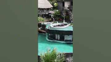 Wanna Jungle Bar At The Kayon Jungle Resort 