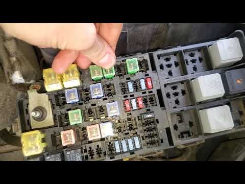 2007 Ford Fusion AC Relay and Fuse, Blower Motor Relay and Fuse location