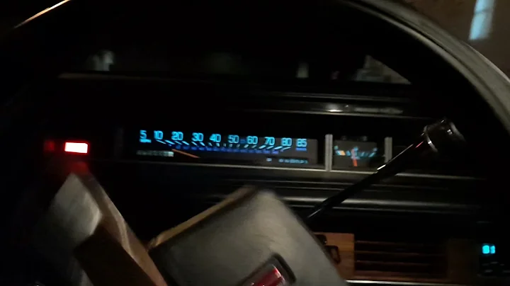 Nighttime Startup: 1988 Oldsmobile 98 Regency Brougham