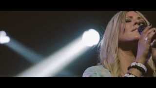 Video thumbnail of "Holy Ground - Citipointe Worship | Becky and Aaron Lucas"