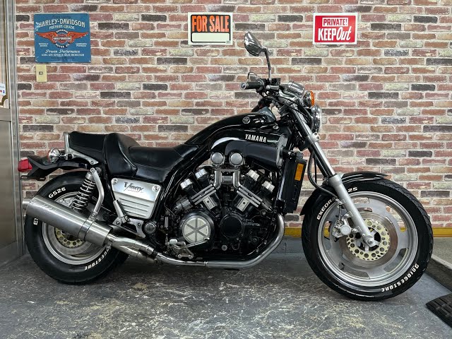 Vブースト搭載逆車北米仕様143ps!低走行車検付絶好調】 Yamaha V-MAX Vブースト搭載逆車北米仕様143ps!低走行車検付絶好調】 Yamaha V-MAX