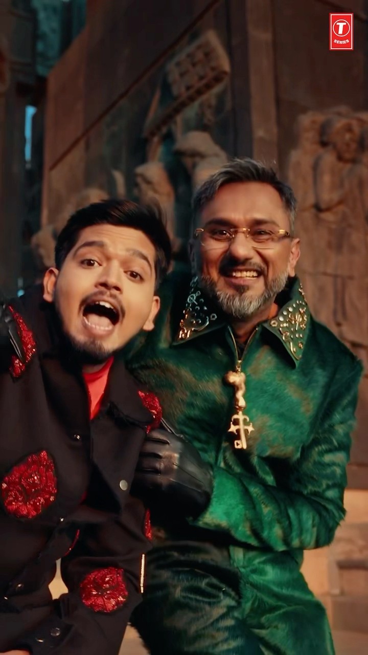 YO YO HONEY SINGH, NORA FATEHI \u0026 PARADOX SETS THE WILD FIRE ? WITH PAYAL?