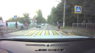 2016 08 27 18h 43m 34s Авария Крым, Керчь. Мотоциклист.(Скорость у мотоциклиста при столкновении была 60 км.ч. For licensing or usage, please contact licensing@viralhog.com., 2016-08-27T17:48:48.000Z)