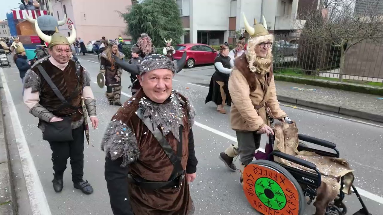 🎭 Carnevale Romentino 2026 – 7 minuti di festa, carri giganti e pura magia!